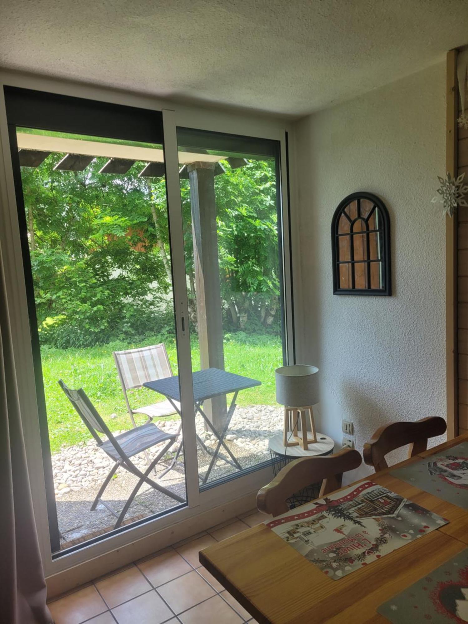 Le Flocon, Joli Petit Cocon 4 Pers En Rez De Jardin Draps Inclus * Les Rousses
